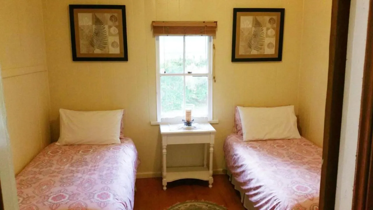 Dayboro - Blue Ridge Lavender Cottage
